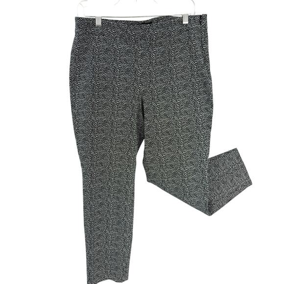 Talbots Chatham Ankle Pants size 12p Slim fit Side zip Black Patterned 24" Insea - Picture 1 of 10